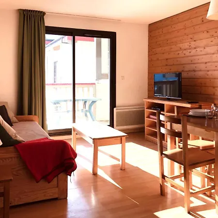 Le Castella: Cosy 6 Personnes Font-Romeu-Odeillo-Via